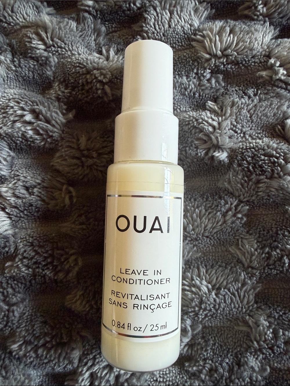 OUAI Leave-In Conditioner Spray — White